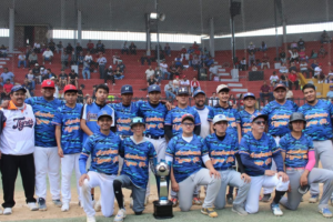 RUGIDO DE CAMPEÓN. SE CORONA ACADEMIA TIGRES CON TRIUNFO SOBRE CERVECEROS POR 9-7