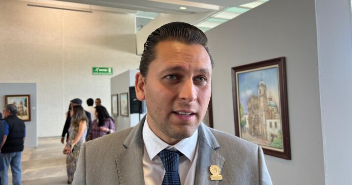 Insisten propietarios de la avenida Santa Fe, en no donar parte de sus predios