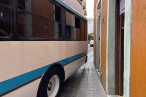 Administración capitalina apoyará con recursos económicos, a la mujer lesionada por autobús urbano