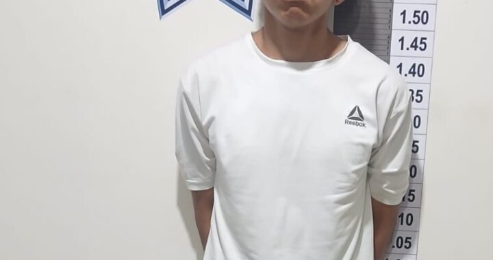 Detienen a joven con presunta droga en comunidad