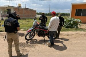 Lleva SSC de Guanajuato y FGE operativo especial de revisión de motocicletas en comunidades