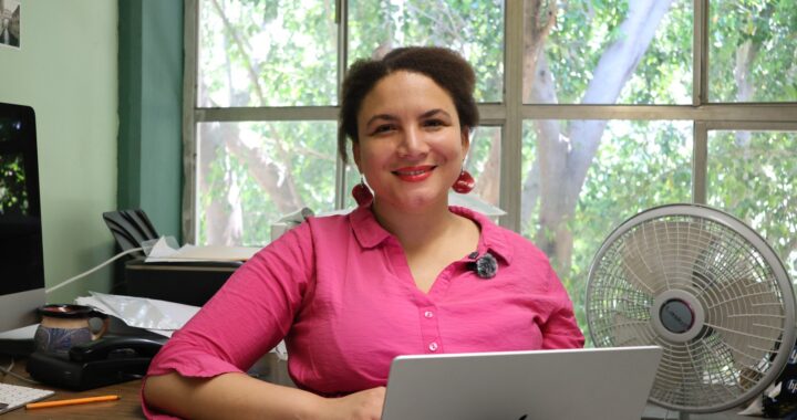 UG: Entender el universo a través de sus fuerzas fundamentales: La Dra. Nana Geraldine Cabo Bizet explora algunos de los grandes enigmas de la física moderna