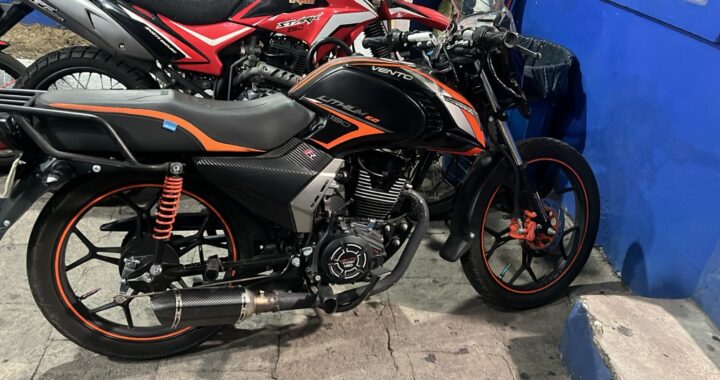 Detienen a 4 motociclistas por realizar maniobras de riesgo en la zona de la Presa de la Olla
