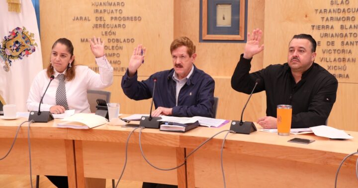 Aprueba comisión de Gobernación diversas iniciativas en materia laboral