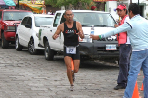 “CON EL TRIATLÓN TE HACES FUERTE EN TRES DEPORTES”: GERMÁN CORTÉS