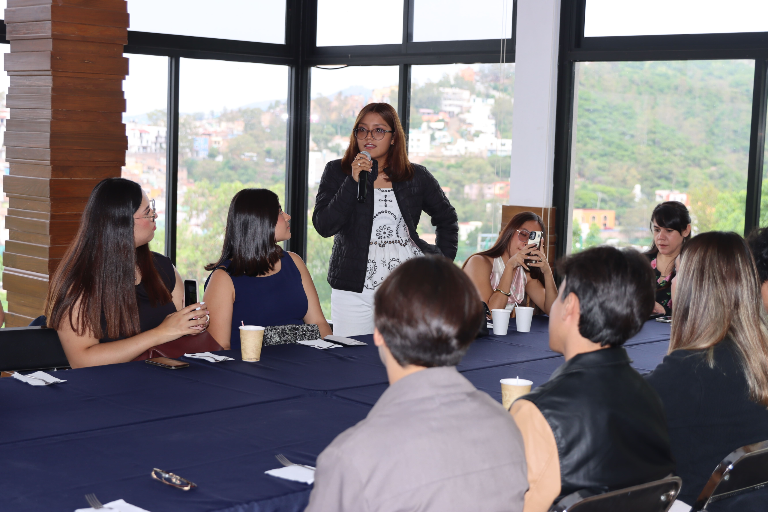 UG: Comparten experiencias y aprendizajes en la reunión de cierre de las SODALES del Nivel Medio Superior