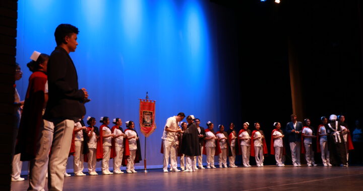 UG: Celebran la tradicional Ceremonia del Paso de la Luz en el Campus Celaya-Salvatierra