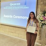 Reconocen en Japón a estudiante UG por proyecto para detectar virus en tomates mediante redes neuronales artificiales