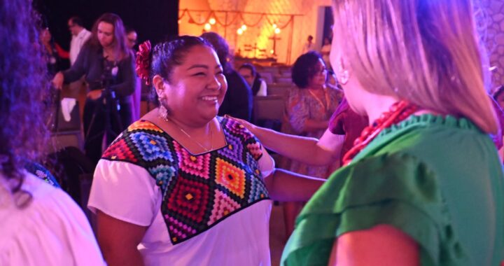 Guanajuato en Xcaret durante el festival Tradiciones de Vida y Muerte en Quinta Roo