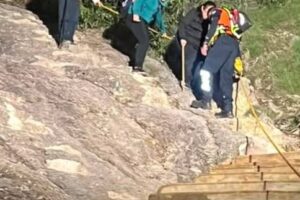 Defiende alcaldesa colocación de escalones en La Bufa para facilitar acceso a La Cueva