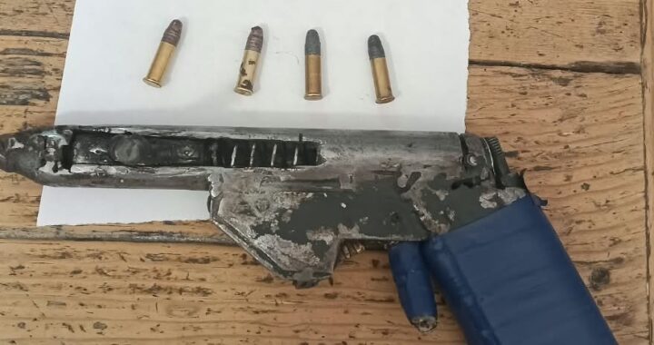 Policía capitalina detiene a hombre y asegura arma hechiza en Cerro del Cuarto