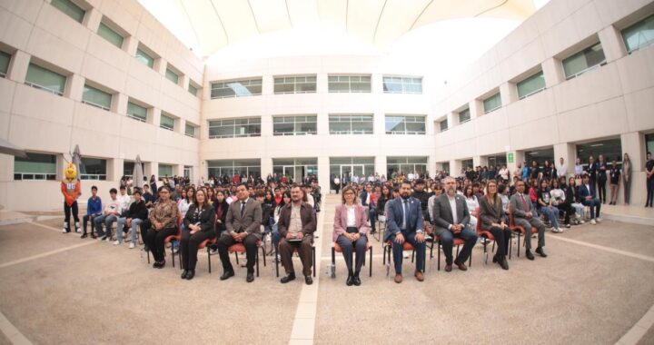 “Este es su lugar, esta es su casa”: inicia clases la primera generación de bachillerato en la sede Yuriria UG