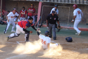 REVIVEN LAS MOMIAS DE GUANAJUATO EN MOROLEÓN Y OBLIGAN AL TERCER Y DEFINITIVO PARTIDO
