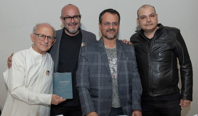 EN SU LIBRO DESANTRÓPICA, ALEJANDRO VÁZQUEZ ESTRADA INVITA A DESANDAR EL ANTROPOCENTRISMO CAPITALISTA