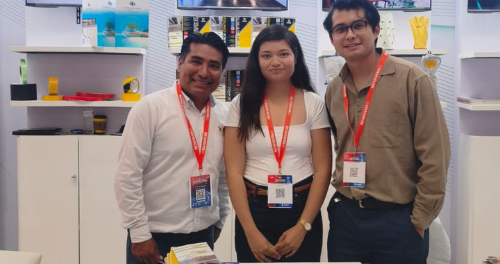 UG: Se concreta vinculación laboral de estudiantes universitarios con empresas del sector productivo industrial