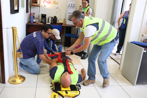 UG: Campus Guanajuato realiza simulacro de explosión en el marco del 19-S