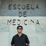 UG: Estudiante de Medicina obtiene el primer lugar por investigación epidemiológica sobre disnatremias y mortalidad en adultos mayores en México
