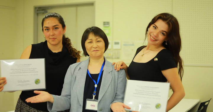 Estudiantes de Enfermería y Obstetricia de la UG destacan en la Universidad de Hiroshima