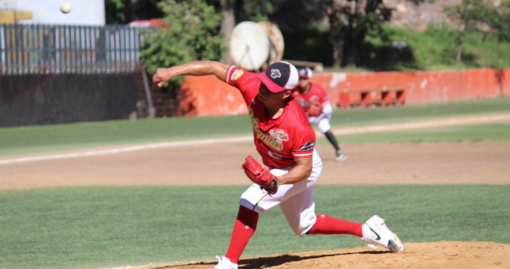 DIABLOS DE LEÓN SE CORONAN CAMPEONES AL BARRER A LAS MOMIAS DE GUANAJUATO