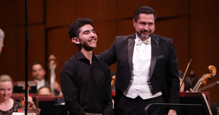 Estudiantes UG llevan sus emociones a la música sinfónica