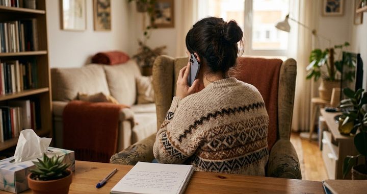 Atienden más de cuatro mil 800 llamadas telefónicas, en la línea de la vida