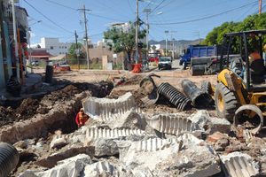 Avanza la construcción del tercer carril en la intersección Av. Santa Fe-Cervera