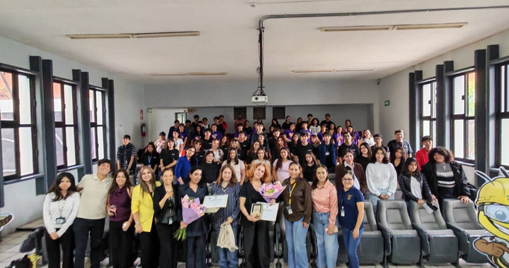 UG: ENMS Moroleón celebra el 7o Foro Órbita CNMS 2026