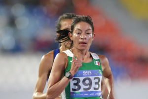 DEBUT COMPLICADO DE LAURA GALVÁN EN EL MARATÓN DE CHICAGO